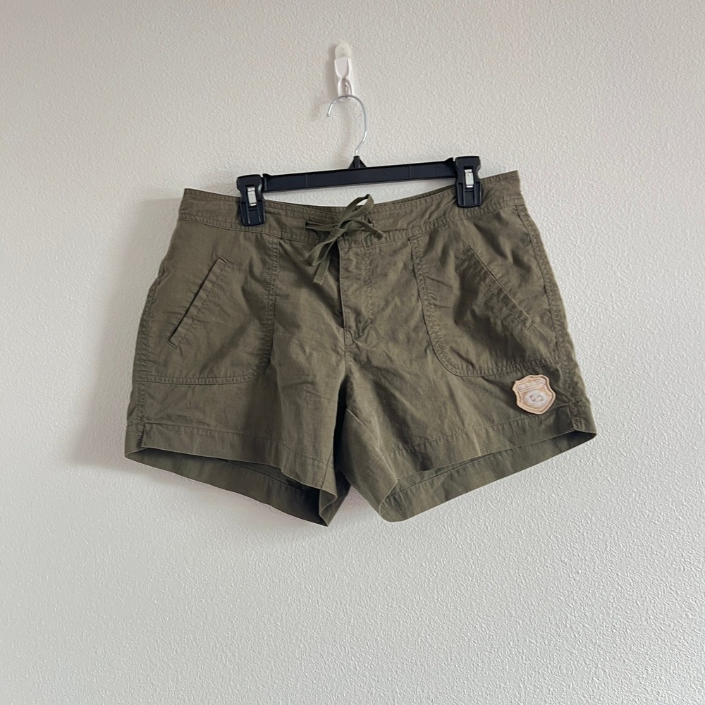 Y2K Counter Culture Olive Green Cargo Utility Shorts L Gorpcore Military Core